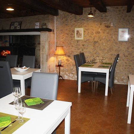 Relais De La Ganache Bed and Breakfast Saint-Astier  Buitenkant foto
