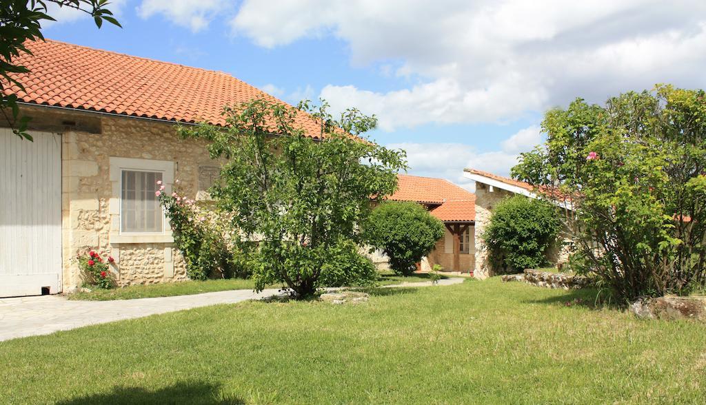 Relais De La Ganache Bed and Breakfast Saint-Astier  Buitenkant foto