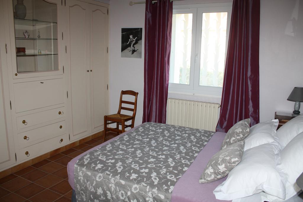 Relais De La Ganache Bed and Breakfast Saint-Astier  Kamer foto